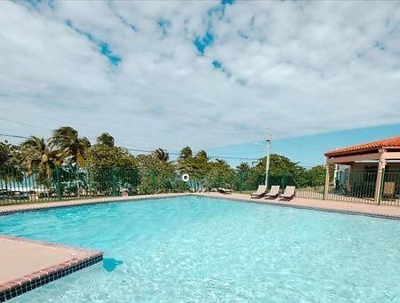 Oceania Apartments At Arecibo 681 Ocean Drive Экстерьер фото